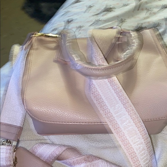 Steve Madden Pink Satchel with Gold-Tone Hardware - Picture 4 of 4